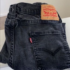 Levi Black Jeans
